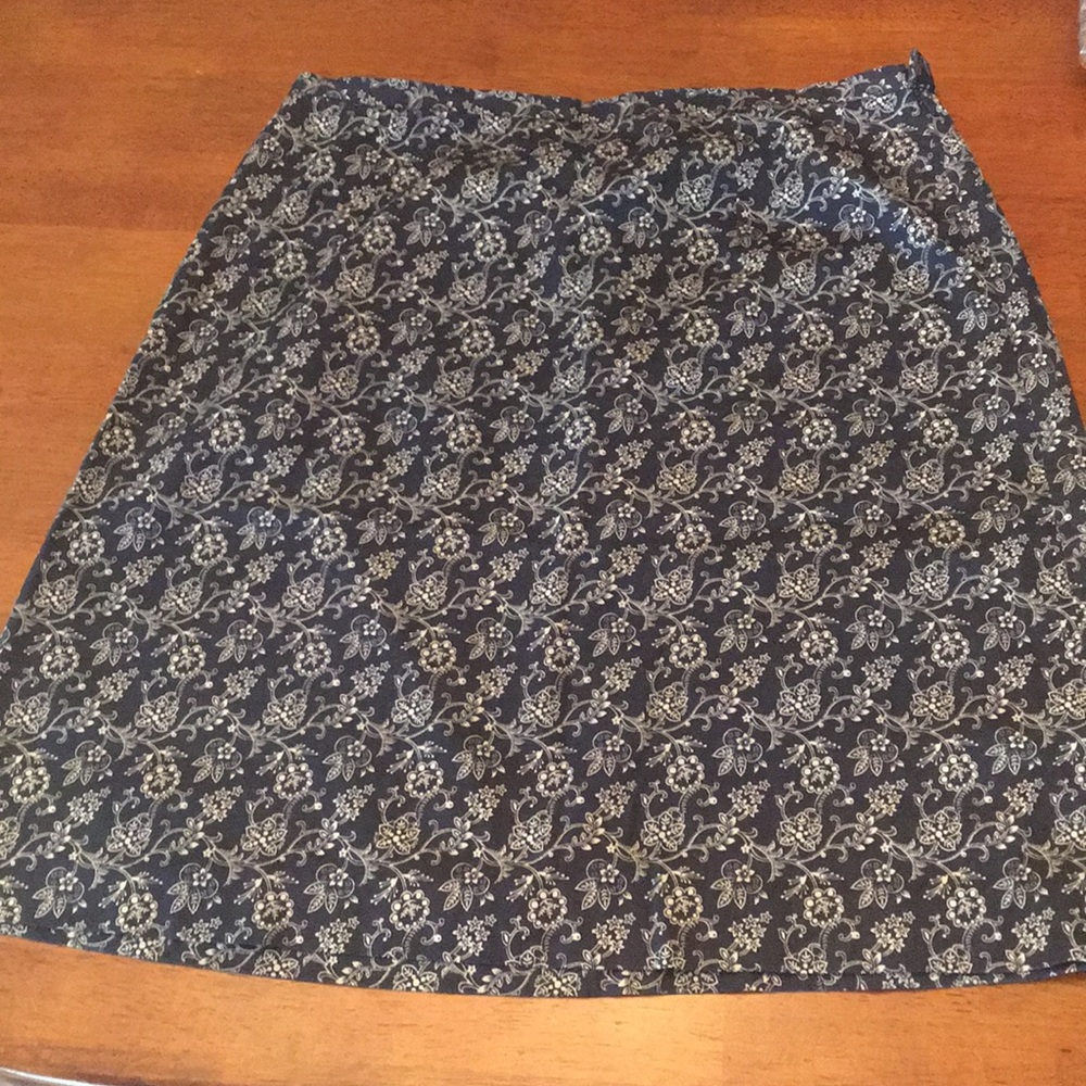 Floral midi skirt